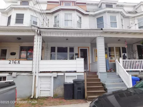 218 Penn St, Tamaqua, PA 18252