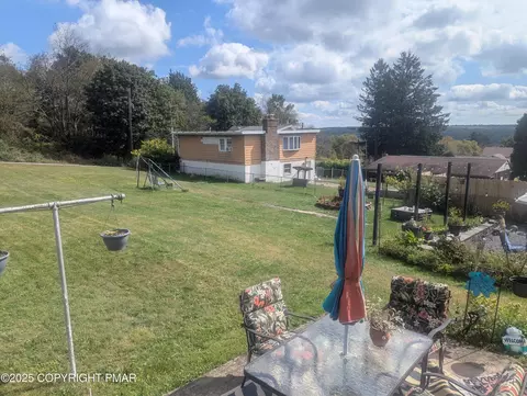 Exterior - 593 Pardee St, Hazleton, PA 18201 photo 2 of 3