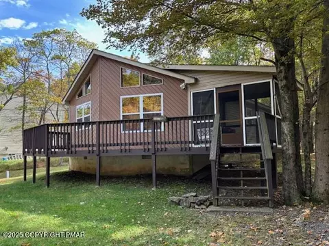 170 Crescent Way, Albrightsville, PA 18210