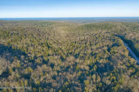 Route 196 & 507, Newfoundland, PA 18445