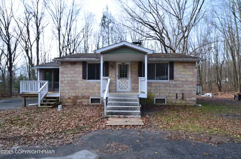 1718 Donalds Rd, Effort, PA 18330
