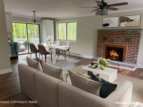 Living - 319 Whippoorwill Dr, Bushkill, PA 18324 photo 1 of 2