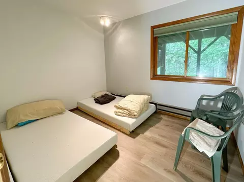 Bedroom - 207 Manchester Dr, Bushkill, PA 18324 photo 1 of 5