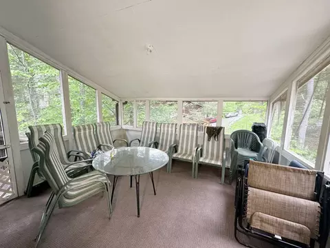 Exterior - 207 Manchester Dr, Bushkill, PA 18324 photo 6 of 7