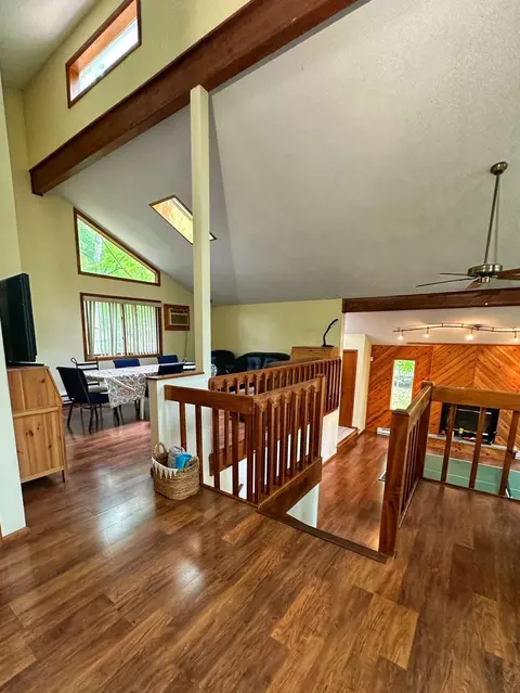 Dining - 207 Manchester Dr, Bushkill, PA 18324 photo 1 of 5