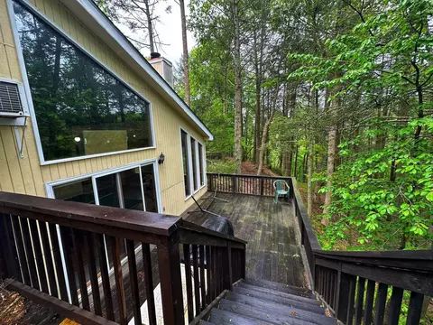 Other - 207 Manchester Dr, Bushkill, PA 18324 photo 1 of 10