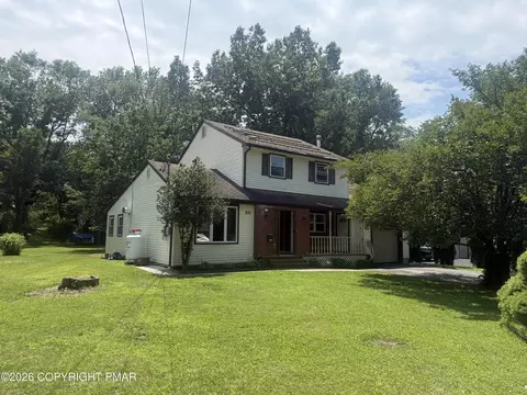 255 E Broad St, East Stroudsburg, PA 18301