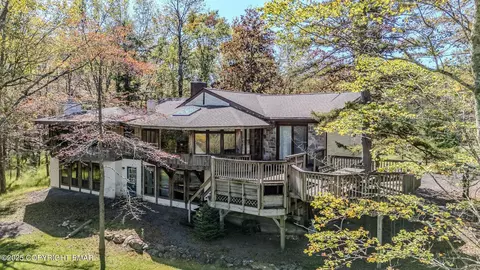 1601 Lake Ln, Pocono Lake, PA 18347