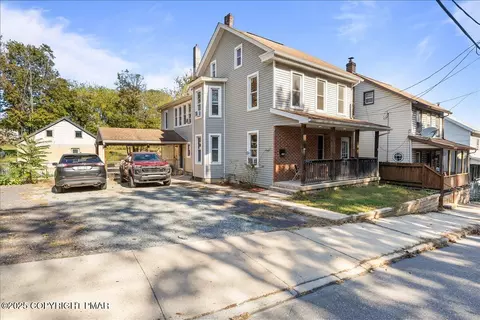 134 Bridge St, Lehighton, PA 18235