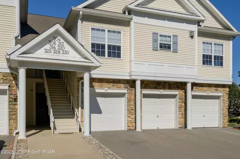 314 Waterford Ter, Easton, PA 18042