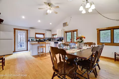 Dining - 456 Devils Hole Rd, Cresco, PA 18326 photo 3 of 3