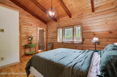 Bedroom - 456 Devils Hole Rd, Cresco, PA 18326 photo 8 of 8