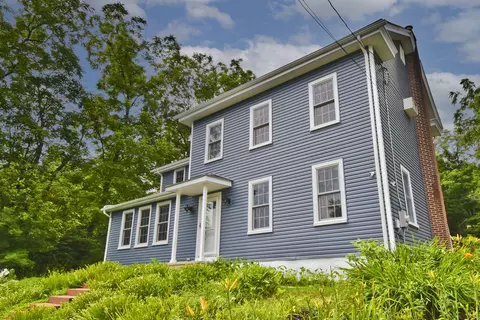 34 Centerville Rd, Mount Bethel, PA 18343