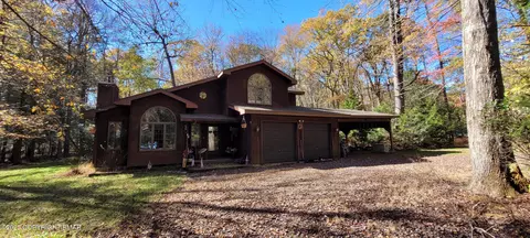 73 Driftwood Dr, Albrightsville, PA 18210