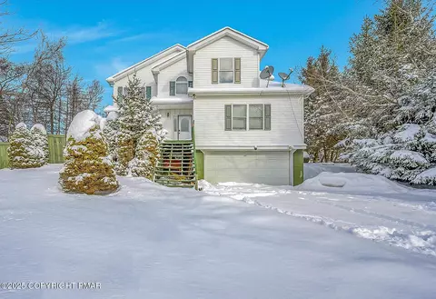 161 Beaver Dam Rd, Long Pond, PA 18334