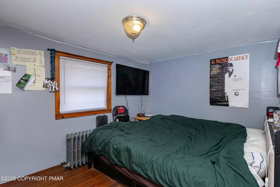 Bedroom - 161 Pa-447, Newfoundland, PA 18445 photo 7 of 7