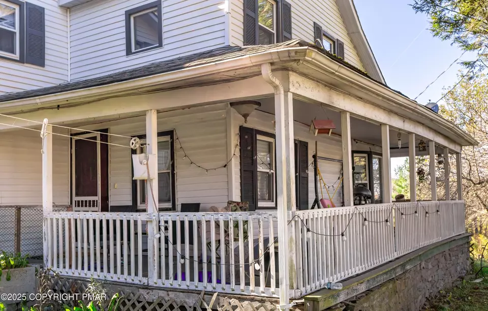 Exterior - 161 Pa-447, Newfoundland, PA 18445 photo 3 of 4