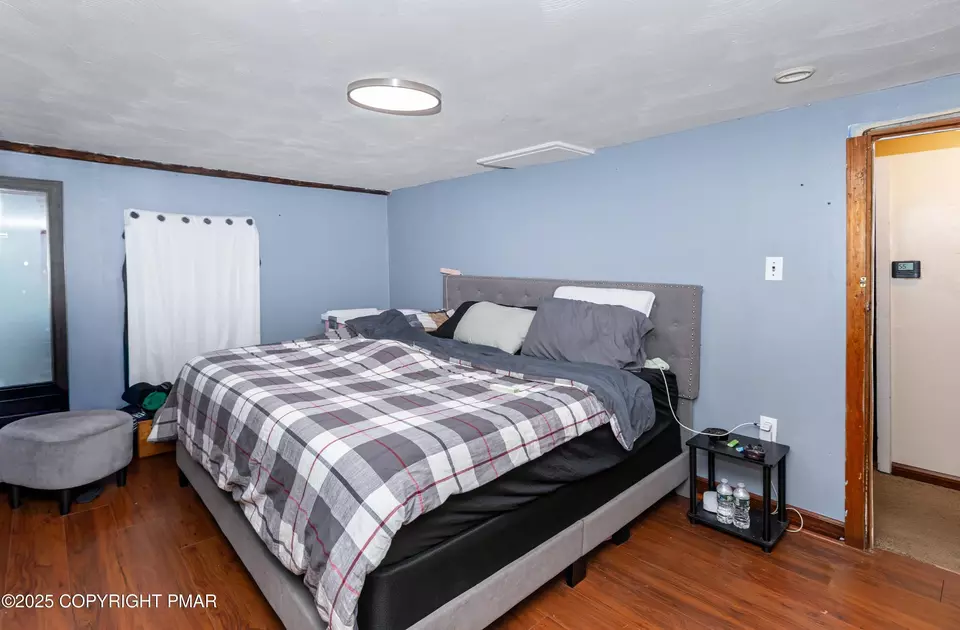 Bedroom - 161 Pa-447, Newfoundland, PA 18445 photo 3 of 7