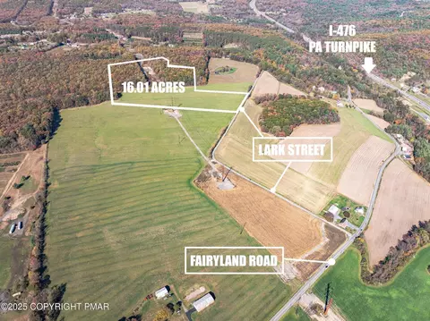 Lark Street, Lehighton, PA 18235