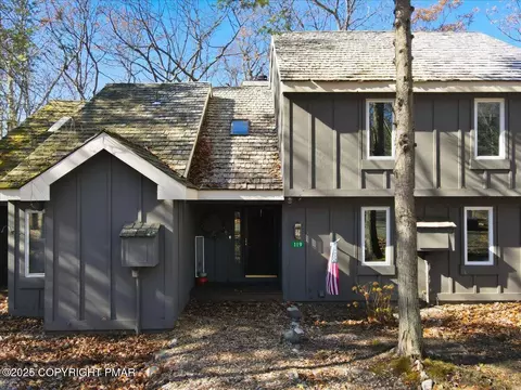 119 Downhill, Lake Harmony, PA 18624