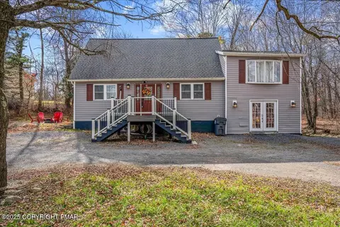 1591 Clover Rd, Long Pond, PA 18334