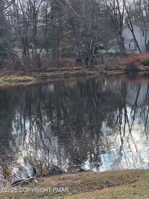 lot25 Pinewood Dr S, East Stroudsburg, PA 18302