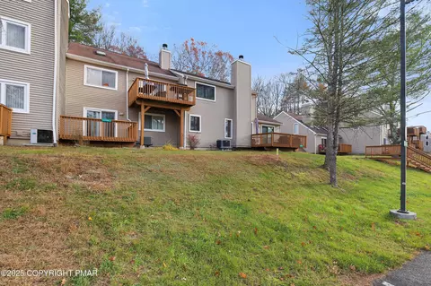 Exterior - 3336 Windermere Dr, Bushkill, PA 18324 photo 5 of 23