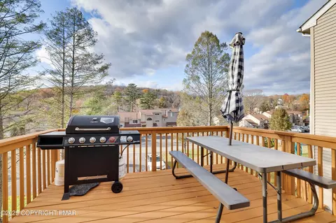 Exterior - 3336 Windermere Dr, Bushkill, PA 18324 photo 3 of 23