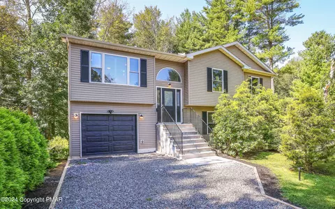 123 Elm Dr, Blakeslee, PA 18610