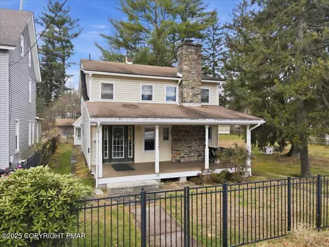 138 Sopher St, East Stroudsburg, PA 18301