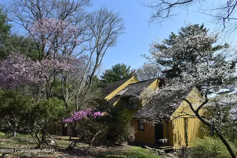 Exterior - 113 Jackson Rd, Shavertown, PA 18708 photo 6 of 9