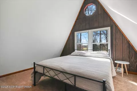 Bedroom - 497 Jonas Rd, Effort, PA 18330 photo 5 of 7