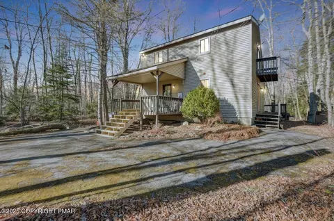 244 Lake Rd, Tobyhanna, PA 18466