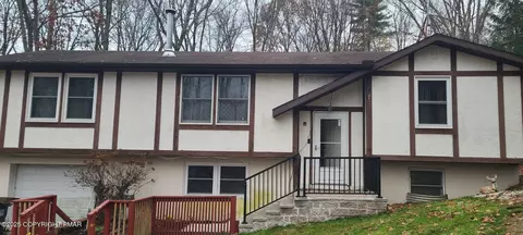 234 Footprint Rd, East Stroudsburg, PA 18302