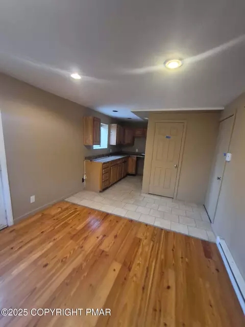 191 Saunders Dr, Bushkill, PA 18324 photo 32
