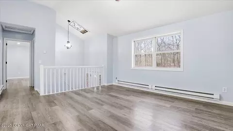 Living - 1397 Bear Dr, Bushkill, PA 18324 photo 3 of 4