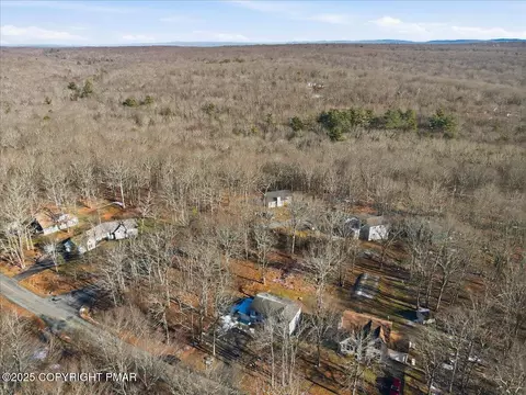 View/Area - 1397 Bear Dr, Bushkill, PA 18324 photo 1 of 2