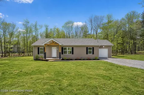 39 Berryman Ln, Albrightsville, PA 18210