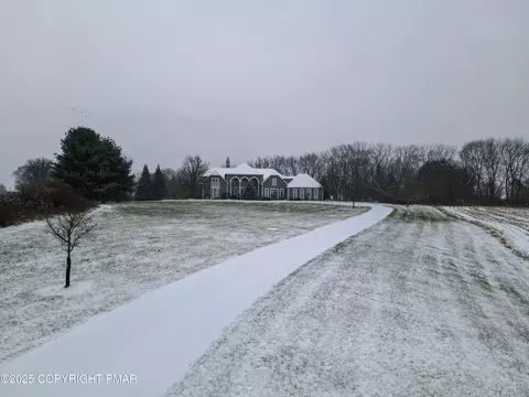 760 Newlins Rd E, Easton, PA 18040
