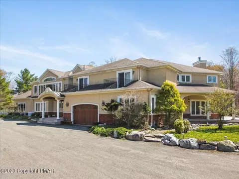 2176 Stony Run Pl, Blakeslee, PA 18610