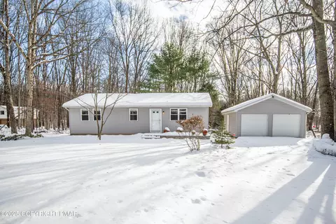 518 Timothy Dr, Effort, PA 18330