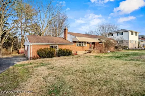 4 Frederick Dr, Conyngham, PA 18219