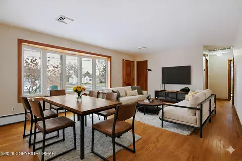 442 Avon St, Easton, PA 18045
