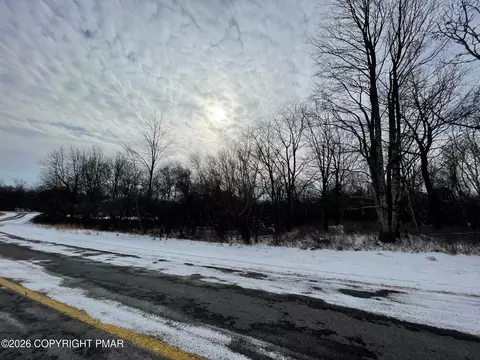 1 C70 Lensing Ln, Albrightsville, PA 18210