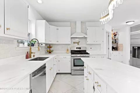 118 Walker Dr, Northampton, PA 18067