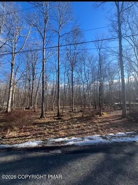 Bristol Cir E 231 E, East Stroudsburg, PA 18302