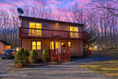 24 Van Doren Mews, Albrightsville, PA 18210