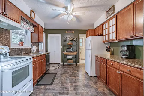 24 Van Doren Mews, Albrightsville, PA 18210