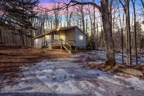 309 Selig Rd, Pocono Lake, PA 18347