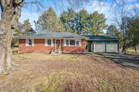 7136 Howel Ter, Stroudsburg, PA 18360